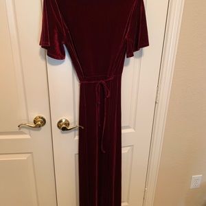 Tobi Dresses - Tobi Deep Plunge maxi dress Tobi Dresses - Tobi Deep Plunge maxi dress